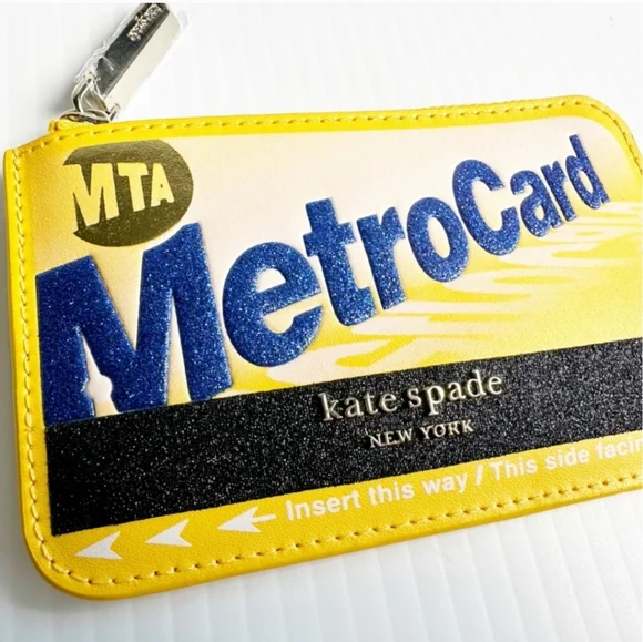 On A Roll Zip Cardholder - Picture 4 of 7